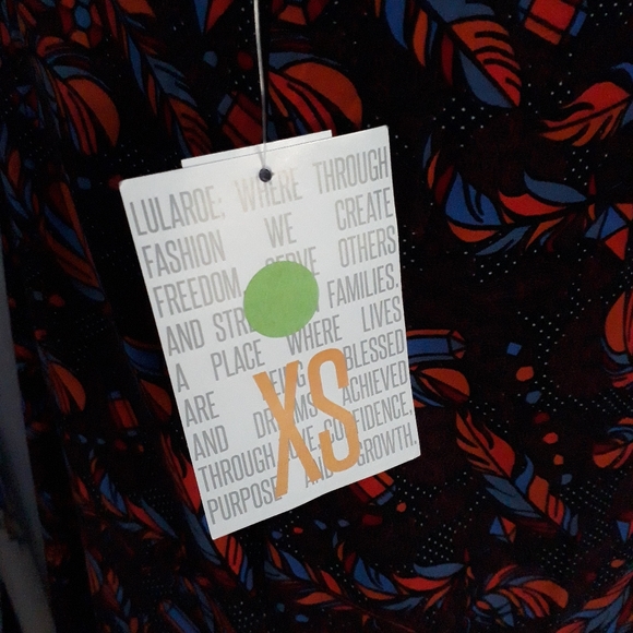 XS Lularoe Joy NWT - Picture 10 of 12